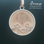 Laikrodukas su baltu auksu