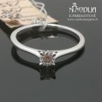 Balto aukso žiedas su briliantu