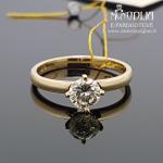 Geltono aukso žiedas su briliantais