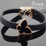 Apyrankė su oda ir drugeliu