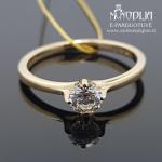 Geltono aukso žiedas su briliantais