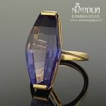 Geltono aukso žiedas su akmenuku