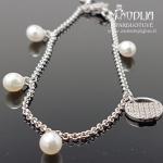 Sidabrinė apyrankė su perlais