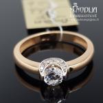 Auksinis žiedas su akmenukais