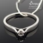 Balto aukso žiedas su briliantais