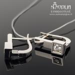 Balto aukso auskarai su deimantais