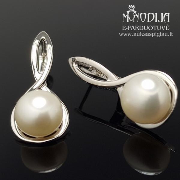 Kabantys sidabriniai auskarai su perlais