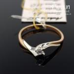 Su briliantu auksinis žiedas