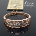 Auksinis žiedas su akmenukais