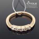 Raudono aukso žiedas su briliantais