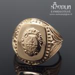 Vyriškas auksinis žiedas