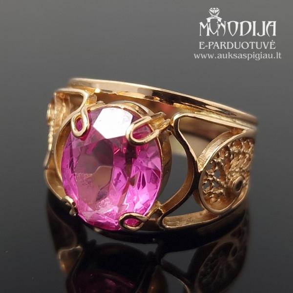 Auksinis žiedas su rožine akute