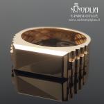 Vyriškas auksinis žiedas