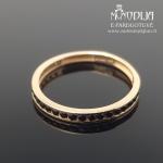 Auksinis žiedas su akmenukais