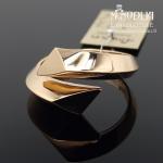 Auksinis žiedas su tarpeliu