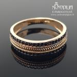 Auksinis žiedas su juodomis akutėmis