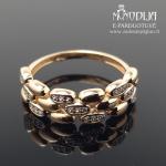 Auksinis žiedas su akmenukais