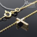 Geltono aukso grandinėlė su Kryželiu ir baltais briliantais