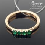 Auksinis žiedas su smaragdais