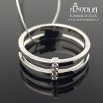 Balto aukso žiedas su baltais briliantais