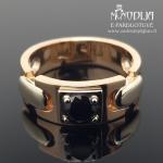 Vyriškas auksinis žiedas su juoda akute