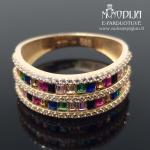 Auksinis žiedas su spalvotomis akutėmis