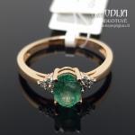 Auksinis žiedas su briliantais ir smaragdu