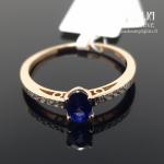 Auksinis žiedas su briliantais ir safyru