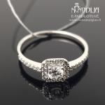 Balto aukso žiedas su briliantais