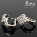 Sidabriniai auskarai su akmenukais