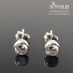 Sidabriniai auskarai su akmenukais