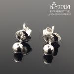 Sidabriniai auskarai burbuliukai