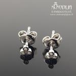 Sidabriniai auskarai su akmenukais