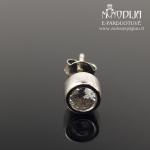 Sidabrinis auskaras su akmenuku