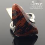 Sidabrinis žiedas su akmenuku