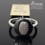 Sidabrinis žiedas su akmenukais