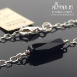 Sidabrinė apyrankė su akmenukais