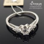 Sidabrinis žiedas su akmenukais