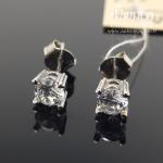 Sidabriniai auskarai su akmenukais