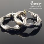 Sidabriniai auskarai rinkės