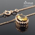 Auksinė grandinėlė su akmenukais