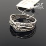 Sidabrinis žiedas su akmenukais