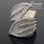 Sidabrinis žiedas su akmenukais