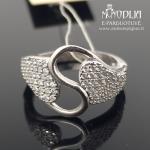 Sidabrinis žiedas su akmenukais