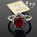 Sidabrinis žiedas su akmenukais